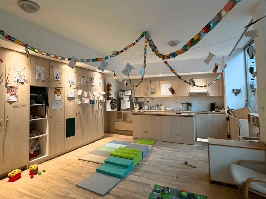 image crèche flick flack